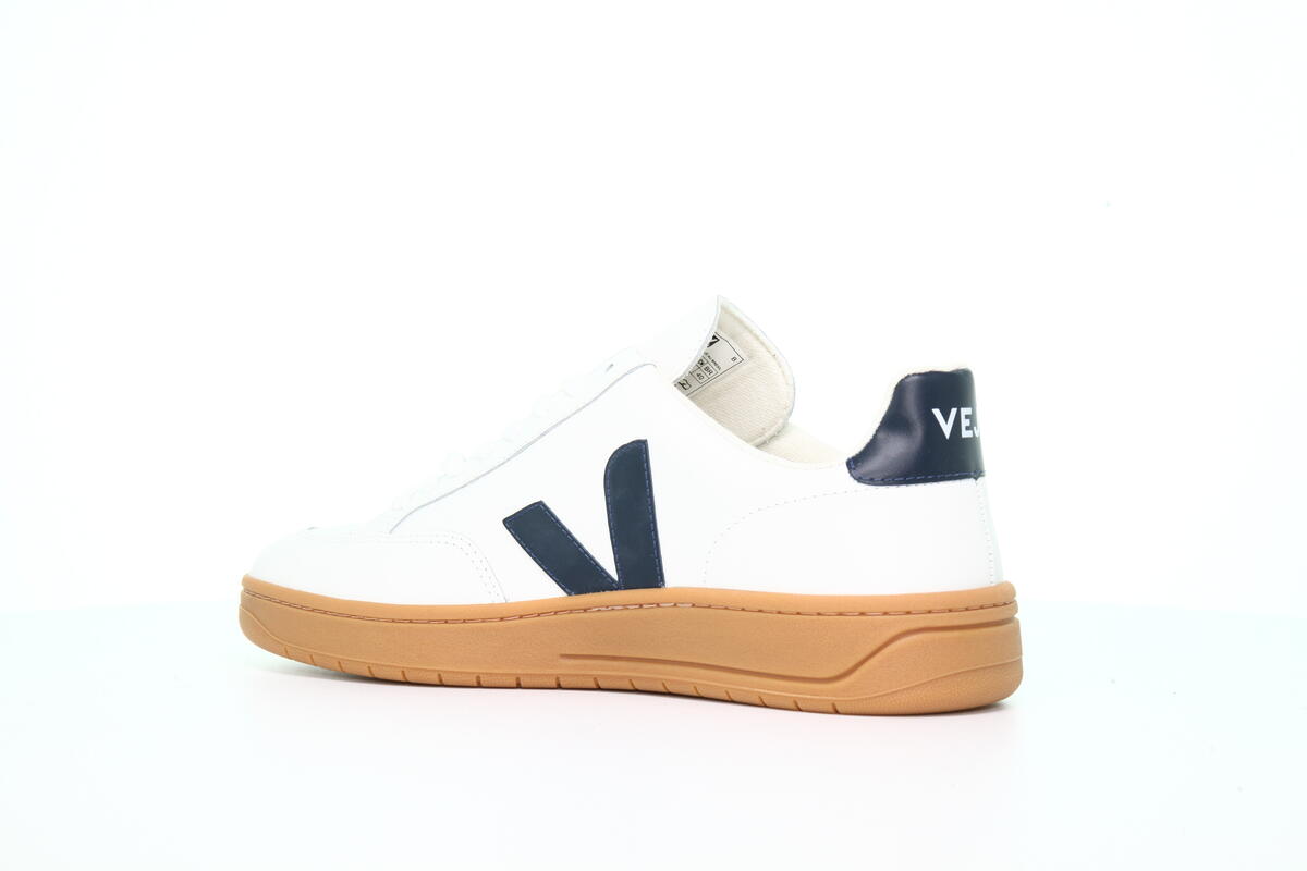 Veja V-12 "Nautico" - Image 9