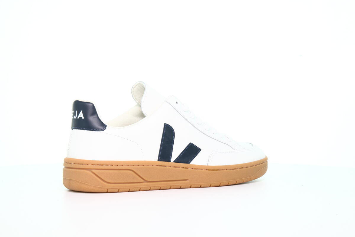 Veja V-12 "Nautico" - Image 13