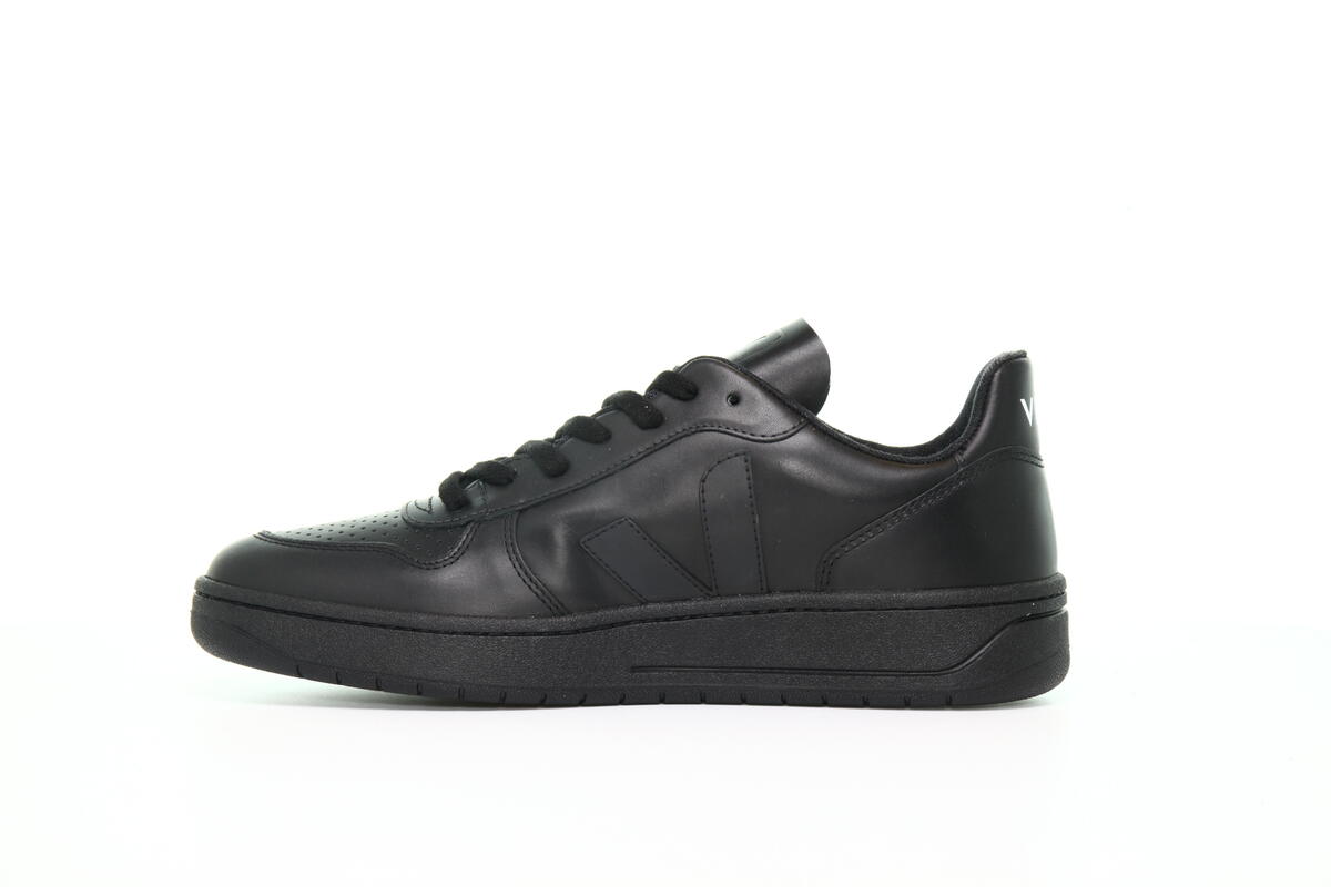 Veja V-10 Full Black - Image 8