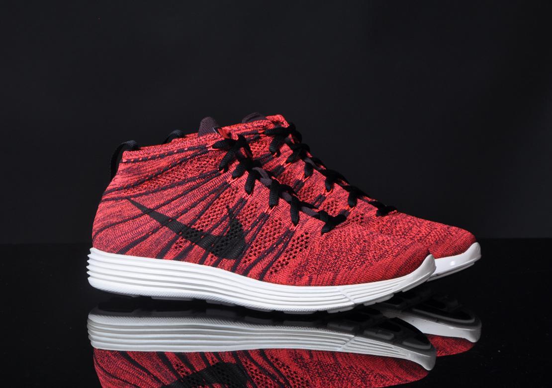 Nike Lunar Flyknit Mid Chukka