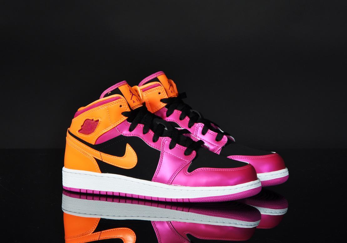 Air Jordan Girls 1 Mid (GS)