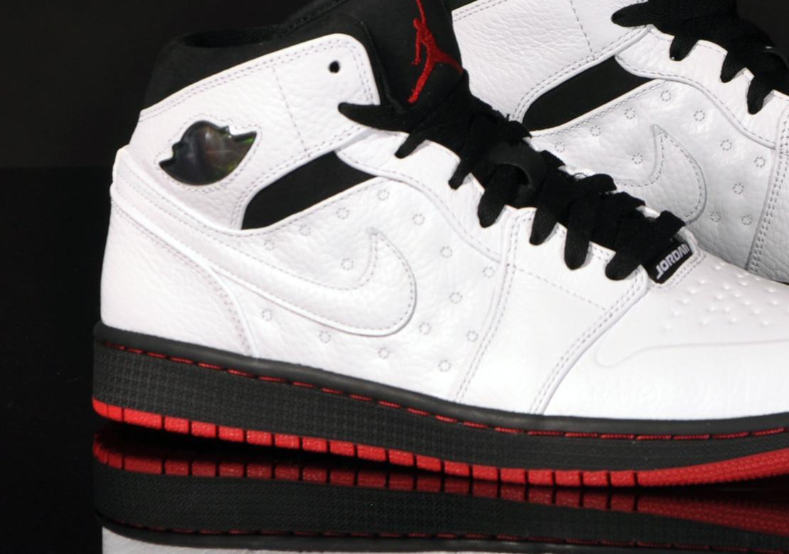 Nike Air Jordan 1 Retro 97 555069-101 Men\'s Sneakers 9 White Basketball Shoes Air-Jordan-1-Retro-97-Black-  main image 4
