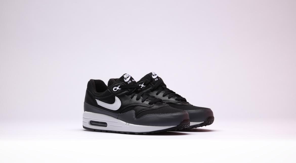 nike air max 1 gs black white