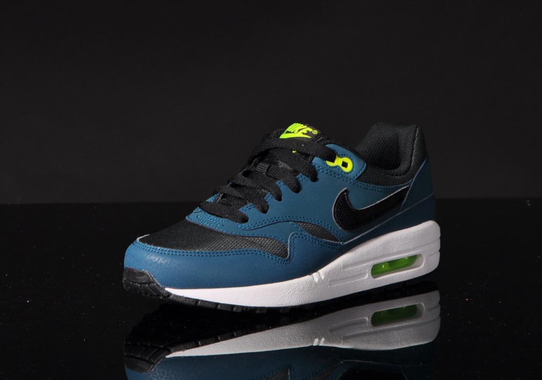 harga nike air max 1