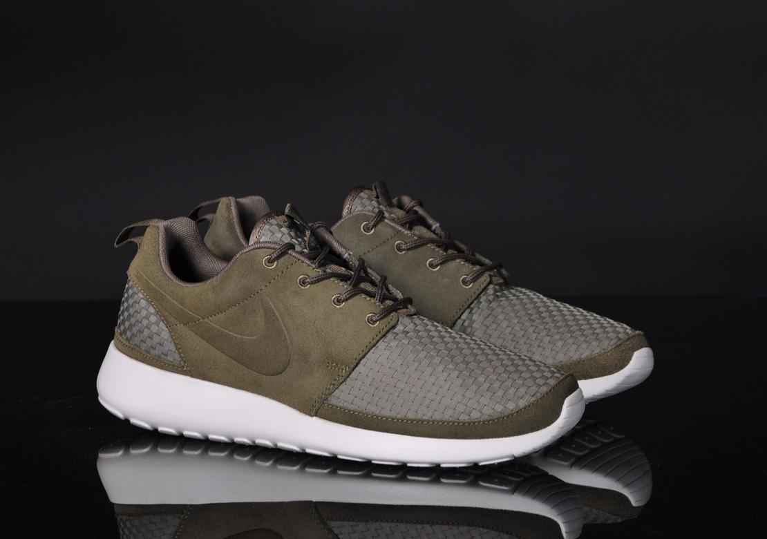 Nike Roshe Run Woven