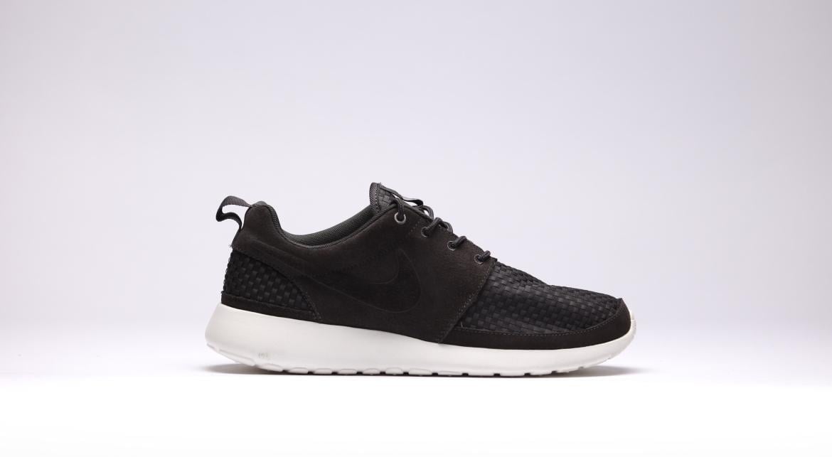 roshe run woven