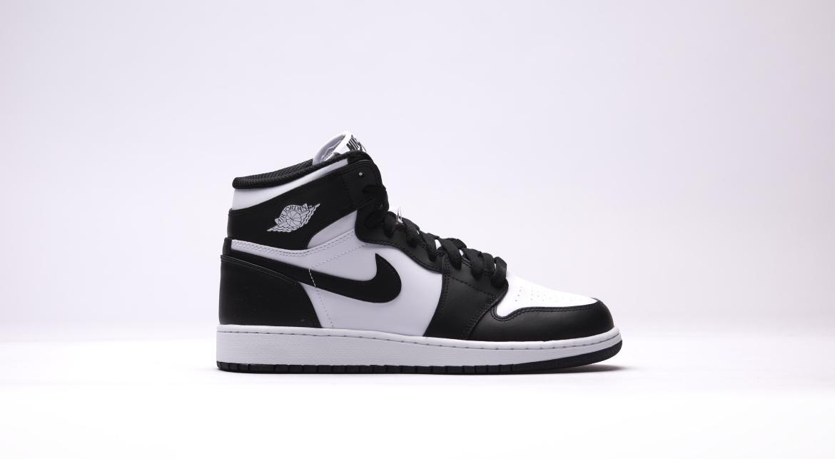 Air Jordan 1 Retro High 'Black/White' (GS) - Image 2