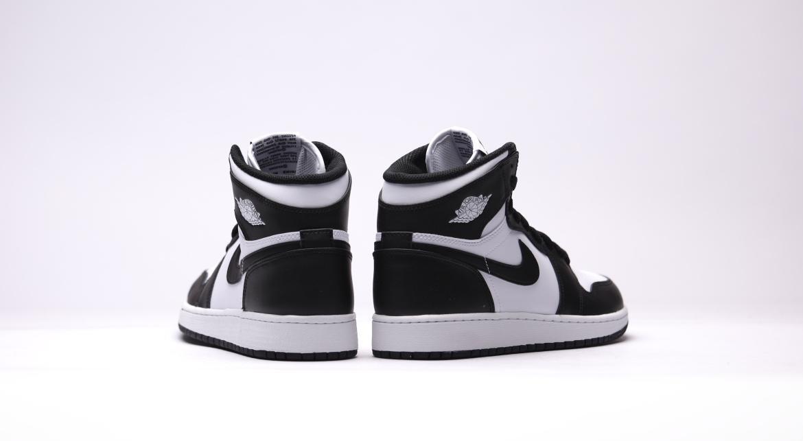 Air Jordan 1 Retro High 'Black/White' (GS) - Image 6