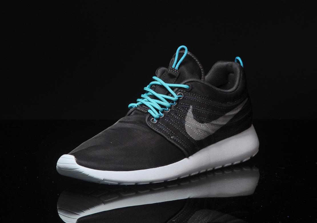 Nike Roshe Dynamic Flywire