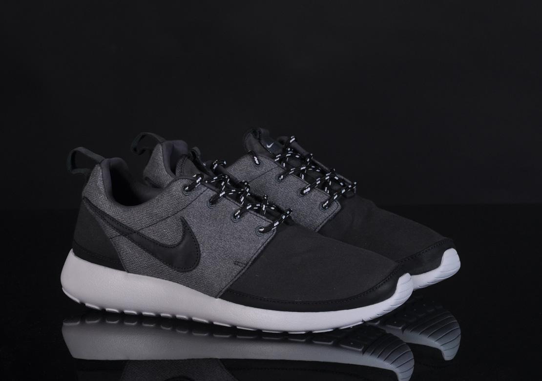 Nike Roshe Run Premium NRG