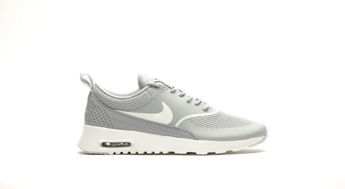 air max thea silver