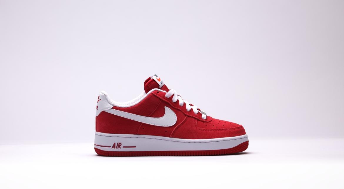 red g nikes
