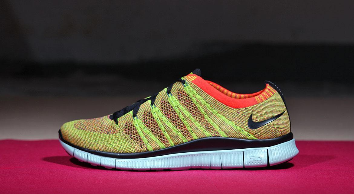 Nike Free Flyknit Nsw Bright Crimson - Image 7