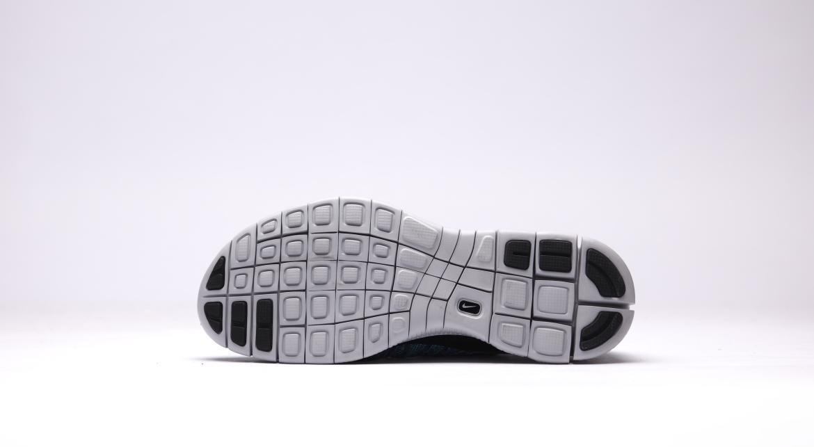 Nike Free Flyknit 'Squadron Blue' - Image 6