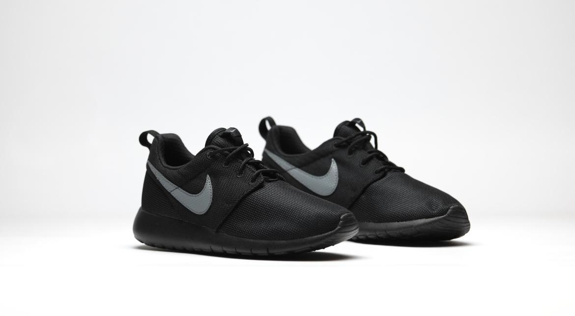 Nike Roshe One (gs) "Black Grey"