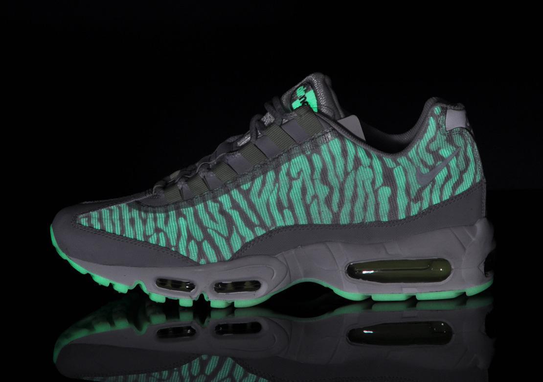 Air max 95 prm tape on sale