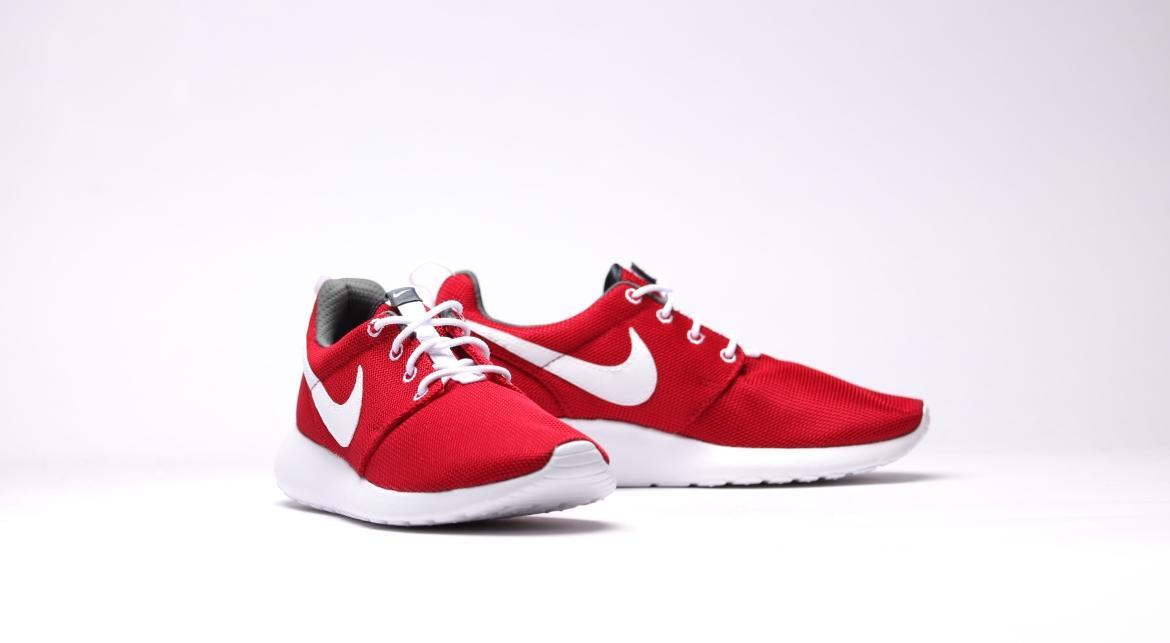 red and white roshe