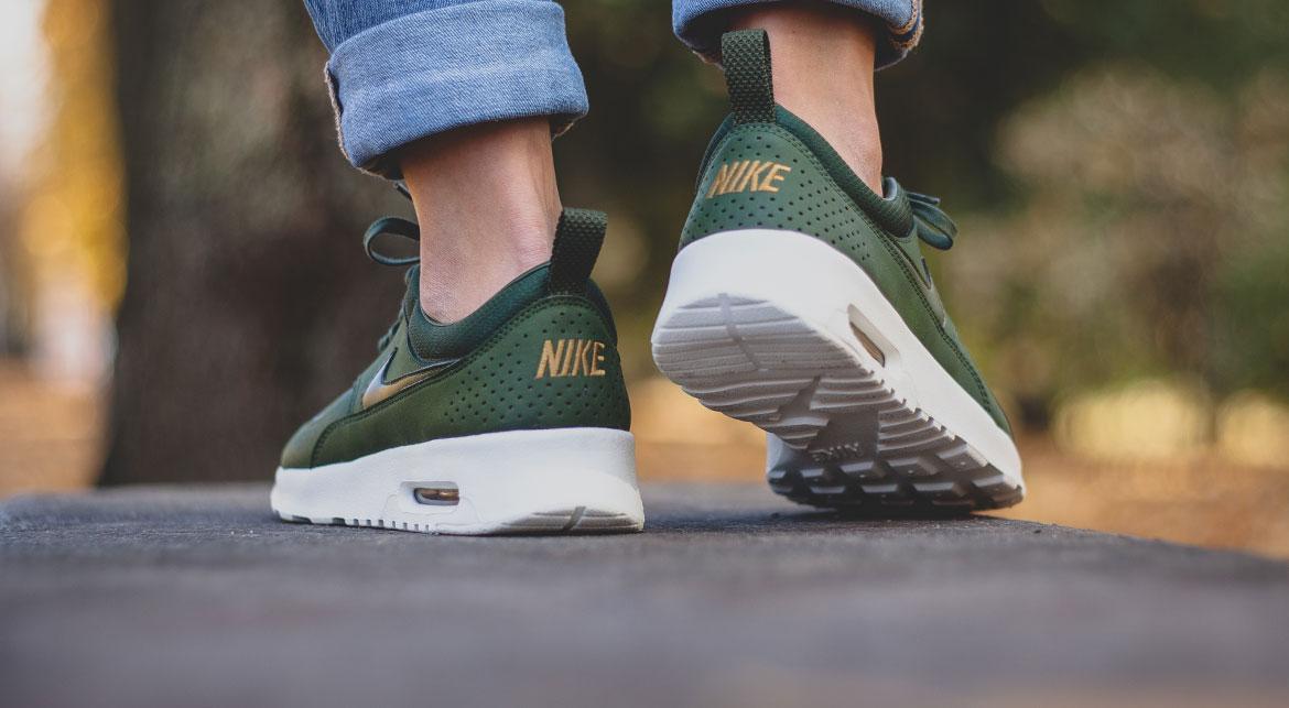 nike air max thea woven carbon green for sale