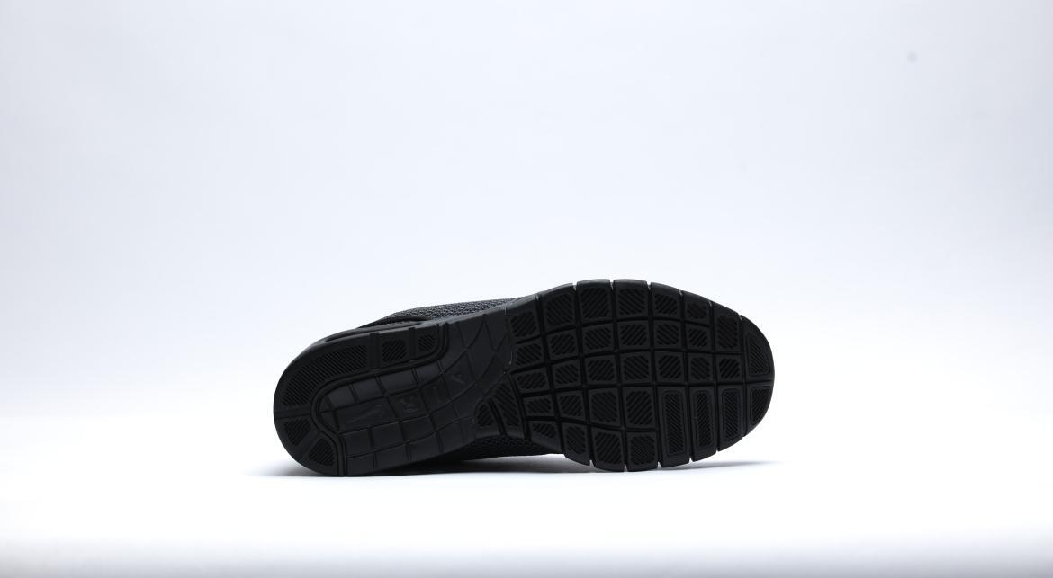 Nike Stefan Janoski Max "All Black"