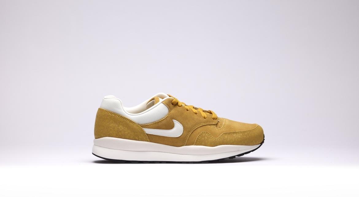 Nike Air Safari Leather "Yellow"