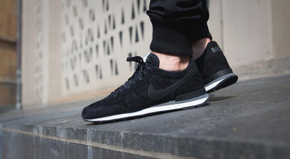 nike internationalist vegan