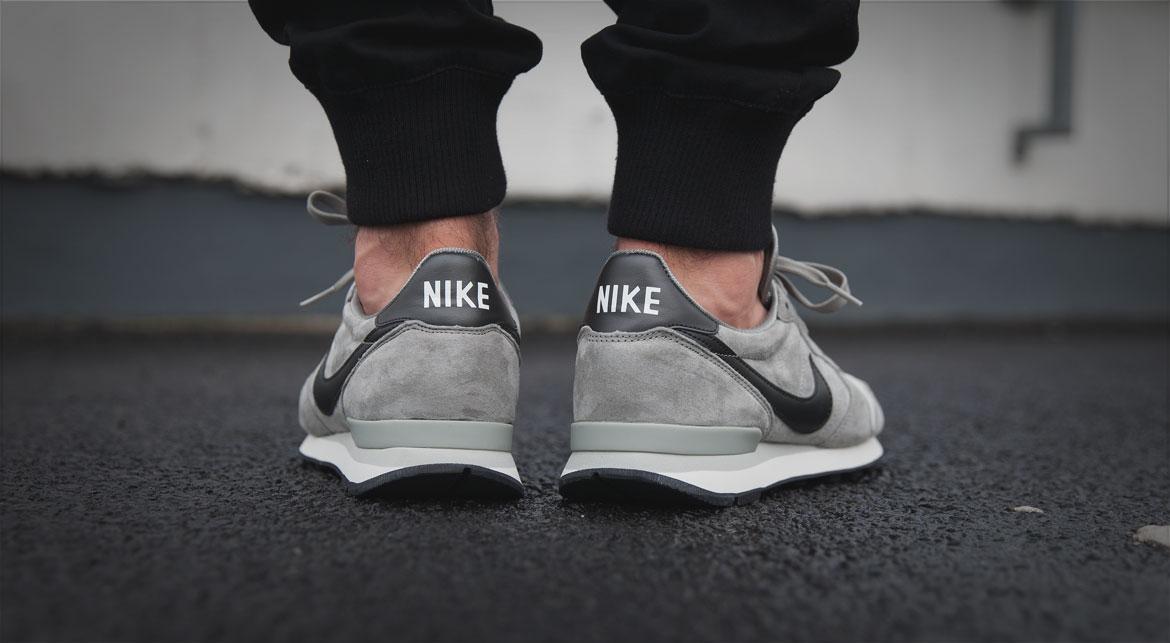 wapenkamer cache klap Nike Internationalist Leather "Mine Grey" | 631755-012 | AFEW STORE