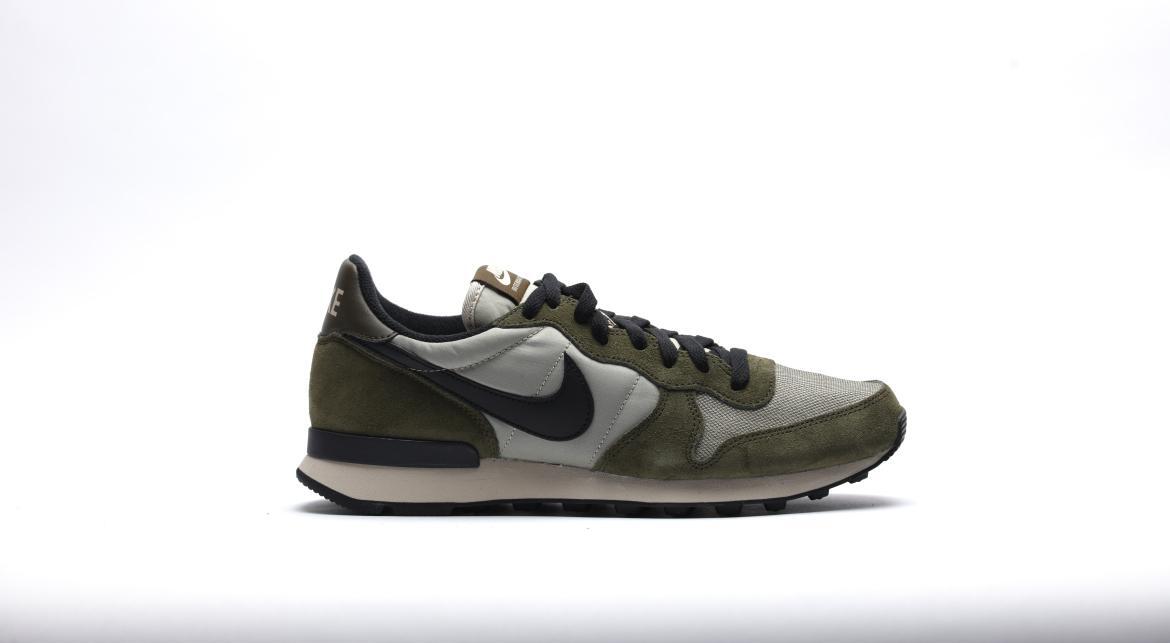 Nike Internationalist "Dark Loden"