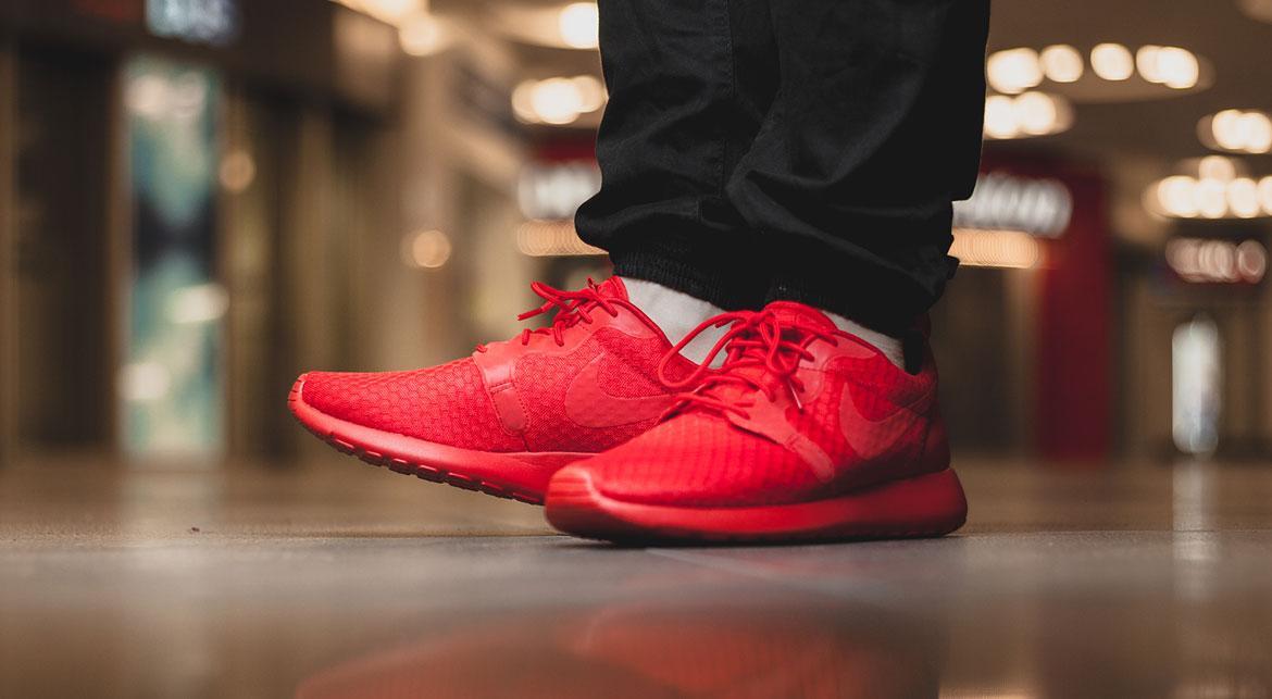 Nike Roshe One University Red - Image 7