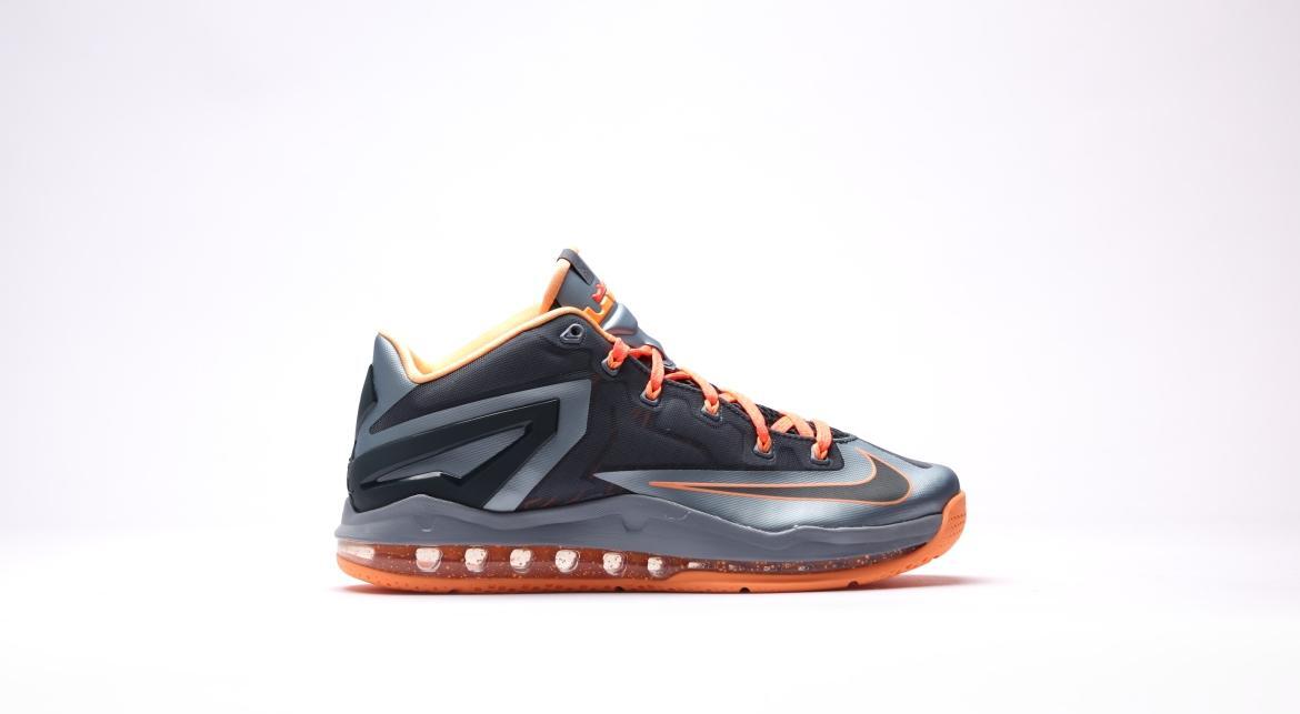 Nike Max Lebron XI Low "Magnet Grey"