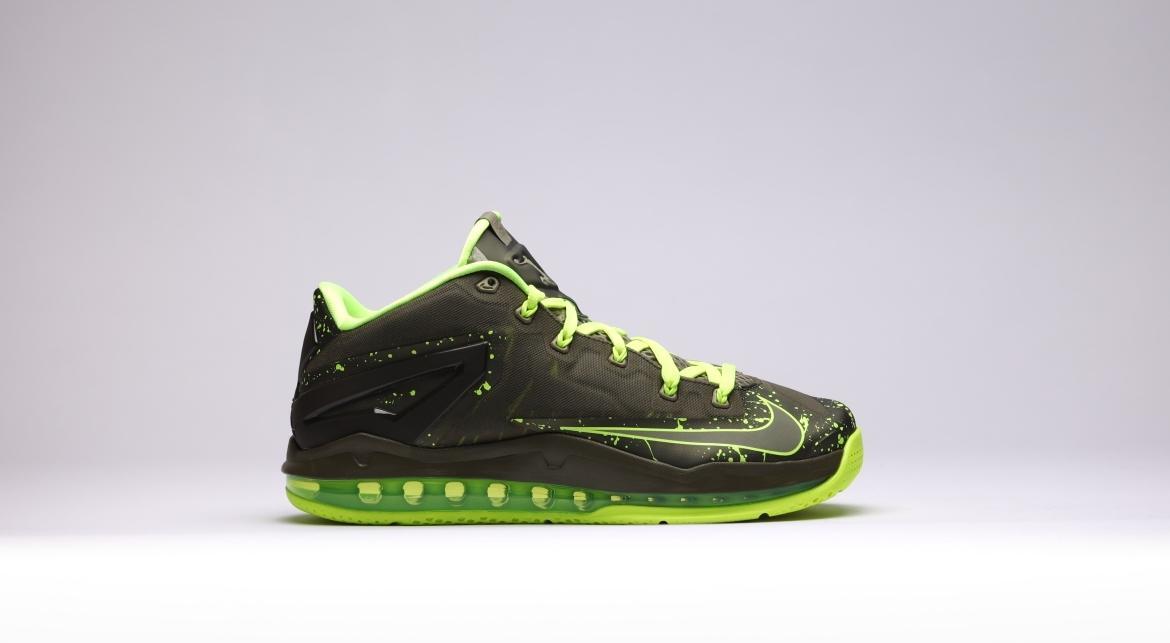 Nike Max Lebron XI Low "Dunkman"