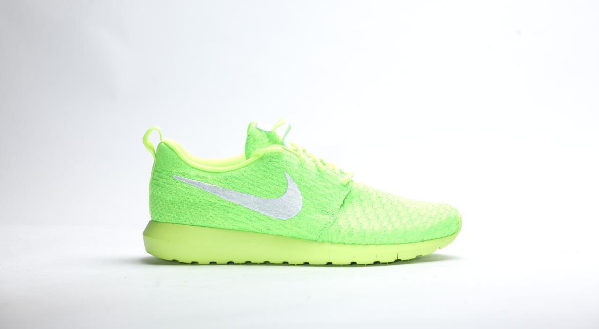 Nike Roshe Nm Flyknit 