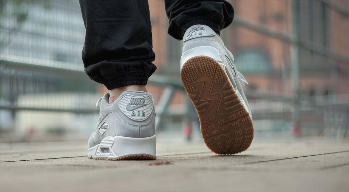 nike air max grey gum