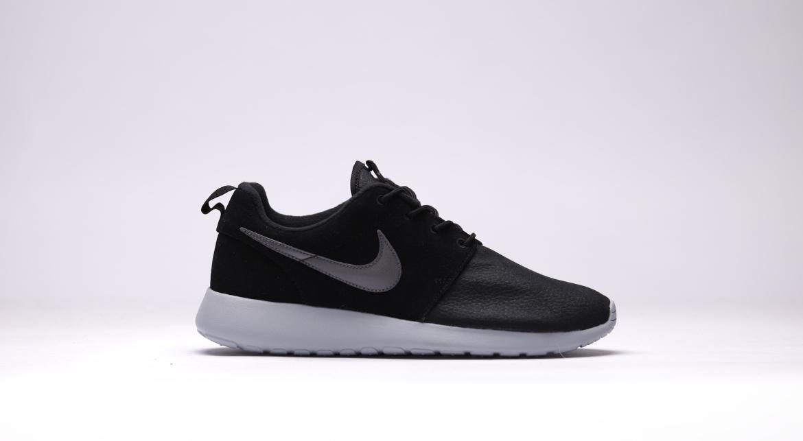 Nike Roshe One Dark Grey - Image 2