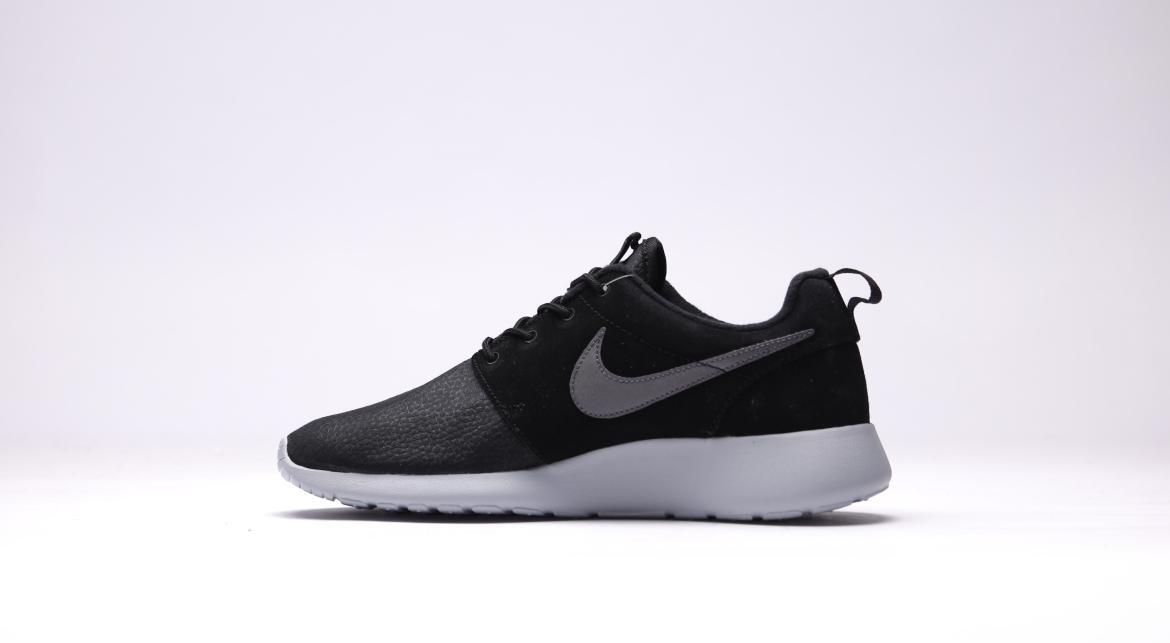 Nike Roshe One Dark Grey - Image 3