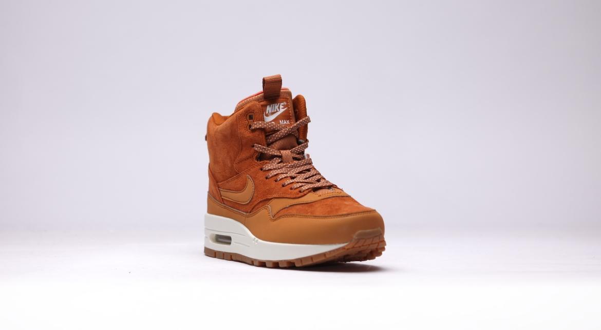 air max tawny