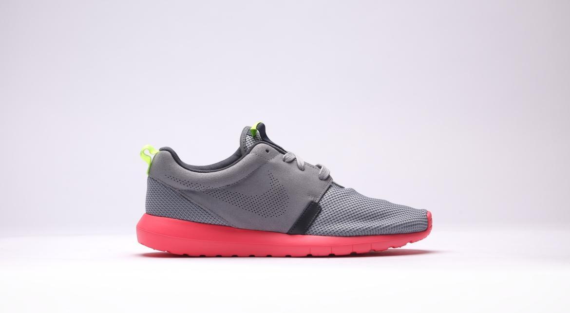 Nike Roshe Nm Fb 'hot Lava Sole' - Image 2
