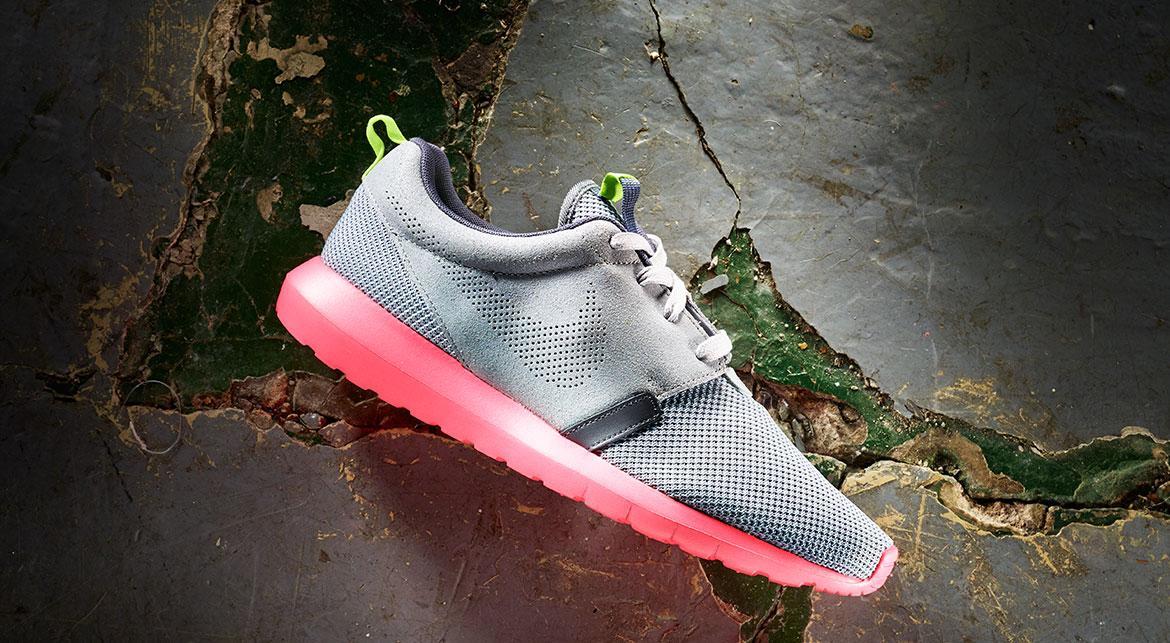 Nike Roshe Nm Fb 'hot Lava Sole' - Image 5