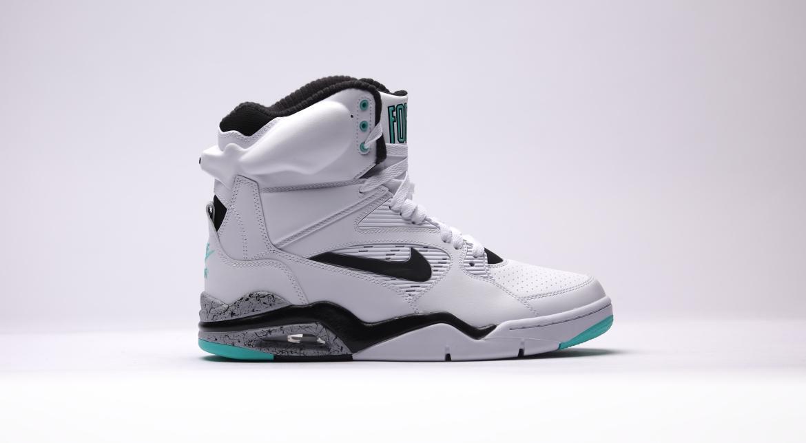 Nike Air Command Force "hyper Jade"