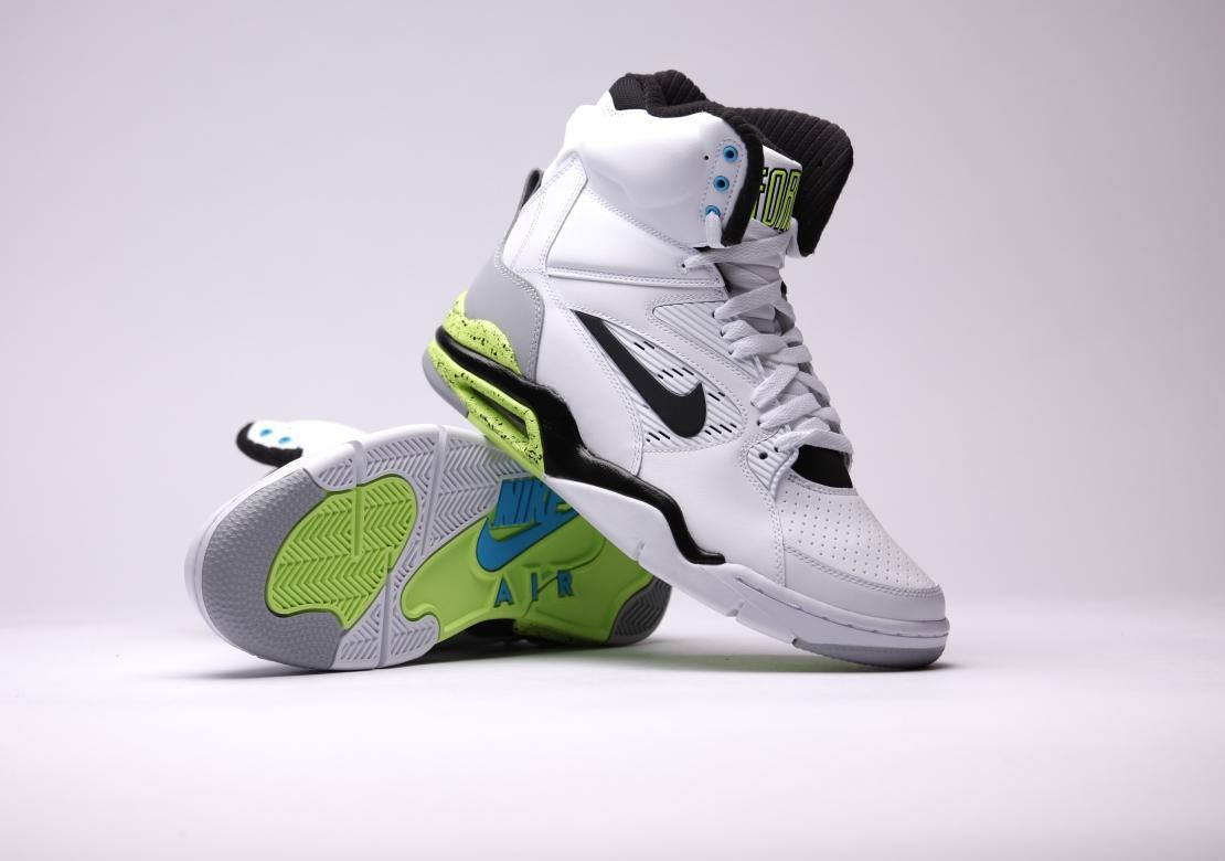 nike air command force size 15