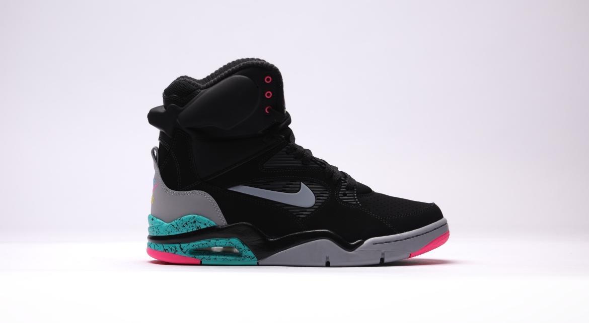 Nike Air Command Force "Spurs"