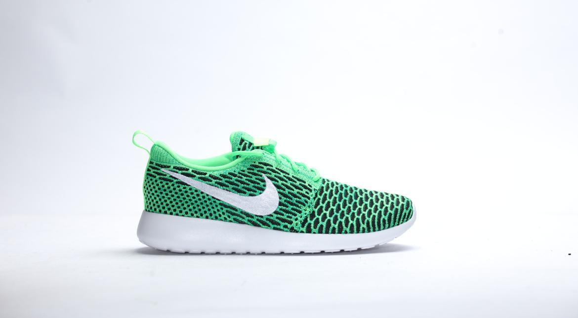 Nike Wmns Roshe One Flyknit "Lucid Green"