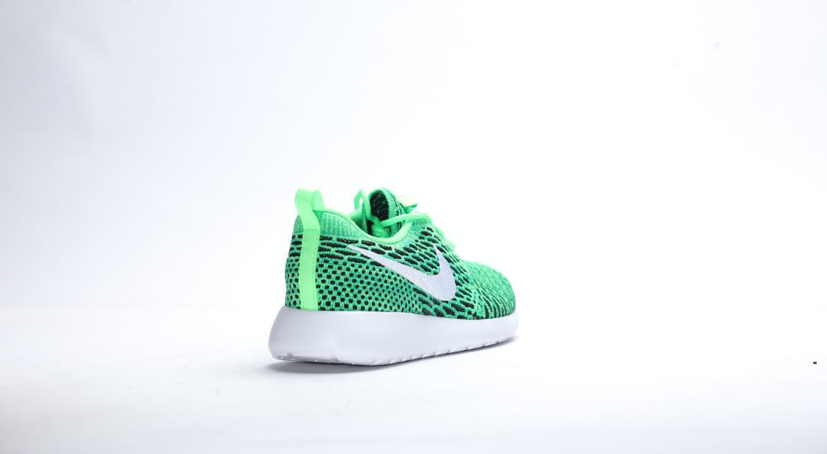 Nike Wmns Roshe One Flyknit "Lucid Green"
