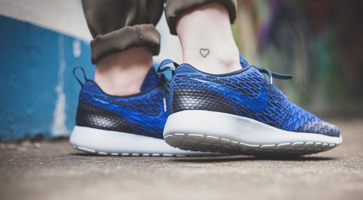 nike roshe one men's obsidian