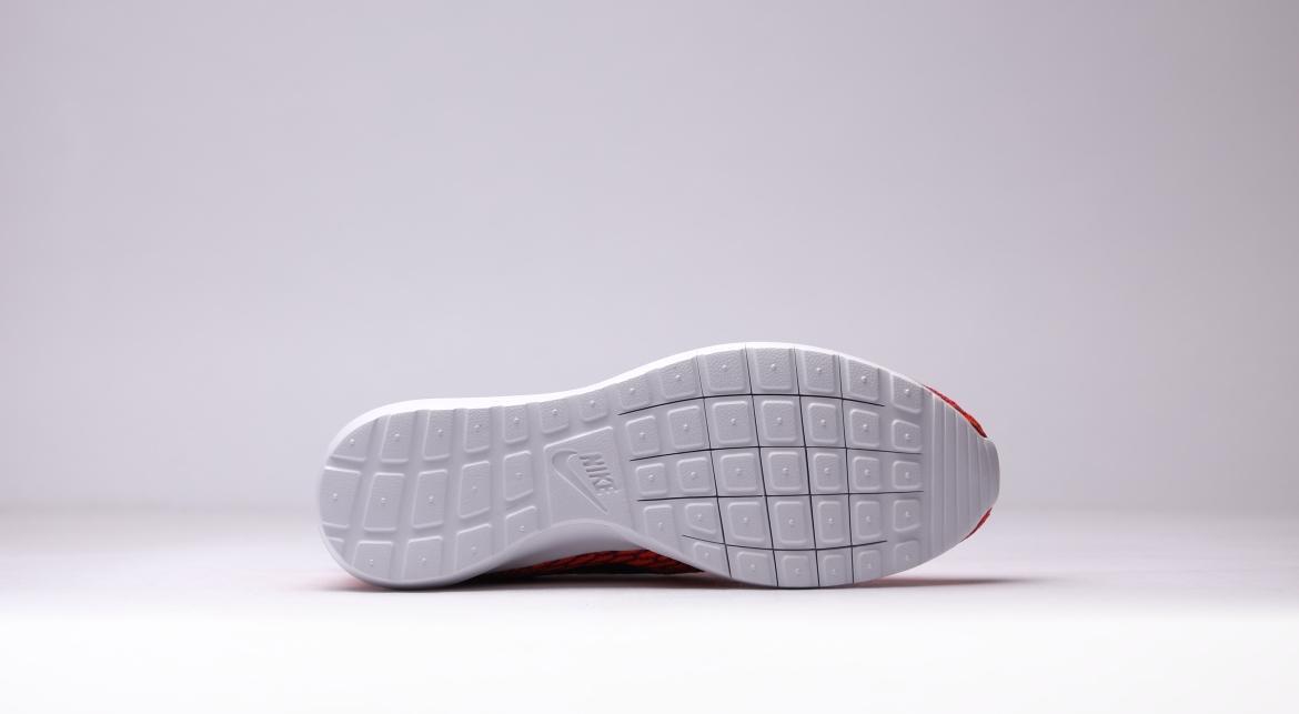 Nike Rosherun Flyknit 'Dark Grey' (Women's) - Image 5