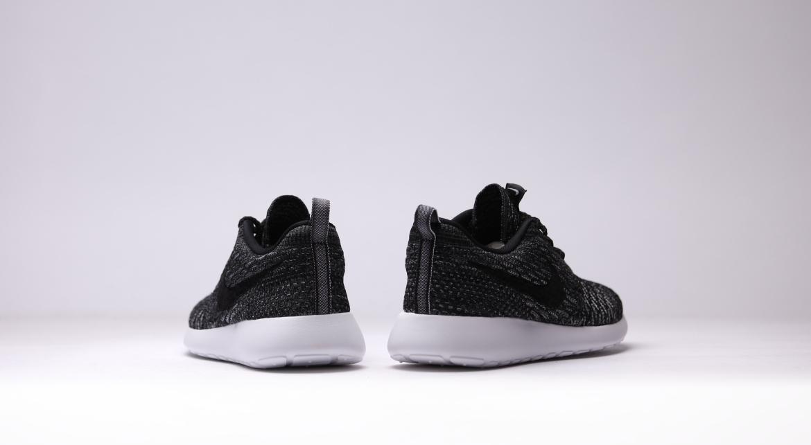 Nike Rosherun Flyknit 'Dark Grey' (Women's) - Image 6