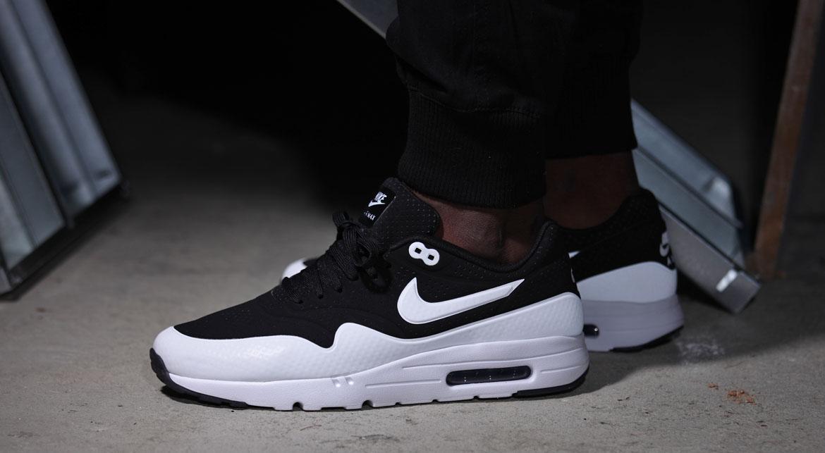 air max ultra moire black and white