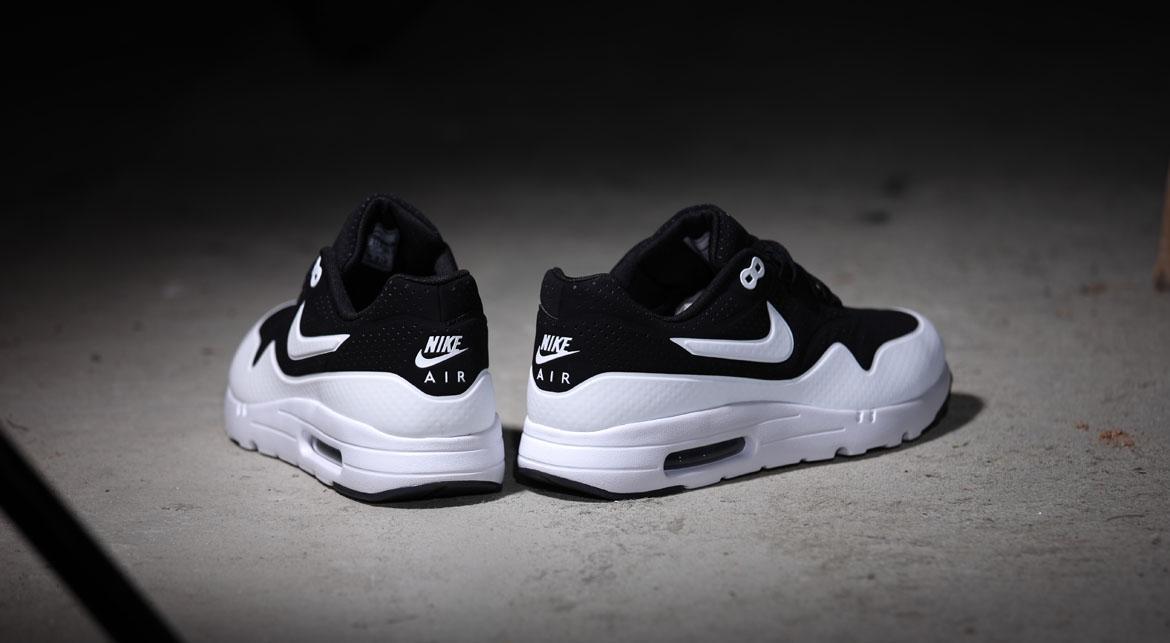 nike air max ultra moire black and white