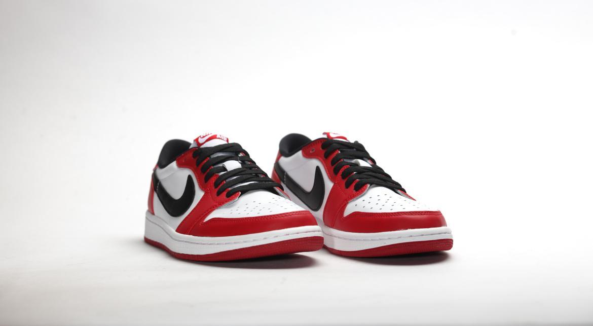 Nike Air Jordan 1 Retro High OG 'Varsity Red' White, Black & Varsity Red