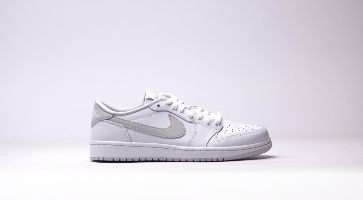 Air Jordan 1 Retro Low OG "All White" - Image 2