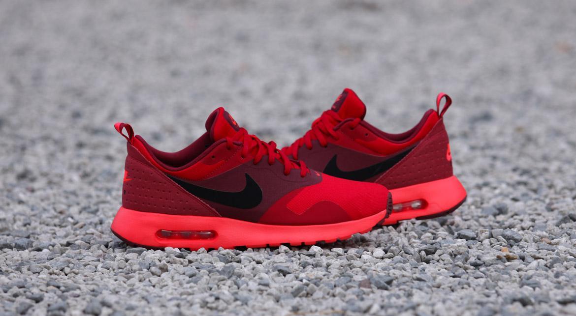 nike air max tavas university red